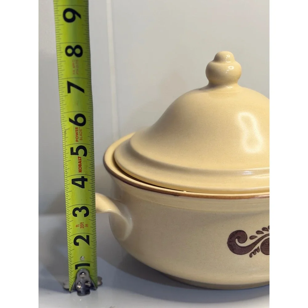 VTG‎ Pfaltzgraff Village Casserole Dish Brown Stoneware Lidded Crock Cottagecore